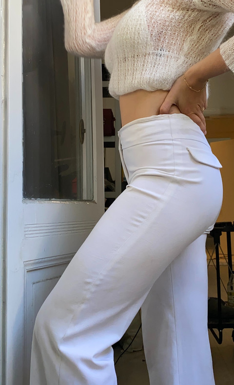 Bella profile picture