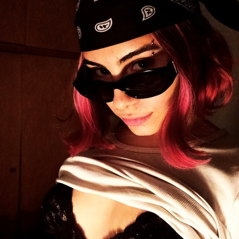 🌹valen🌹 profile picture