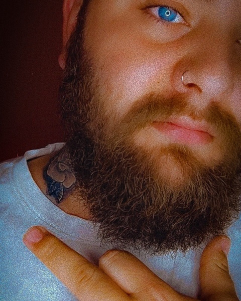Chunk profile picture