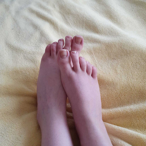 Those toes profile picture