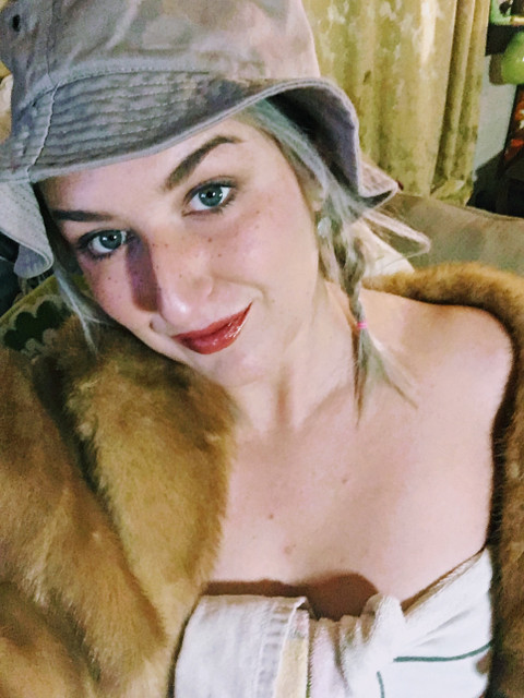 Poppy Coxxx profile picture