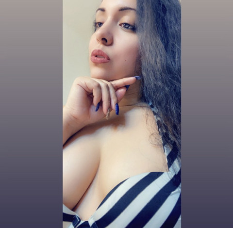 Luvly Colombiana profile picture