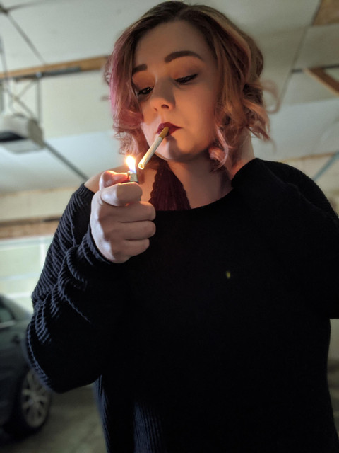 Jade_needs_a_light profile picture