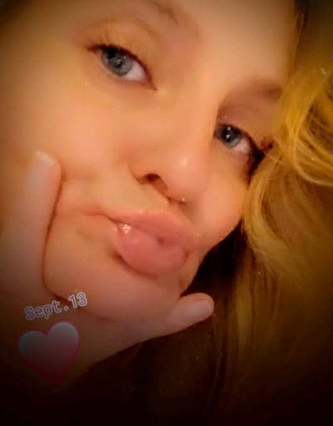 Daddy's kinky Baby Girl profile picture
