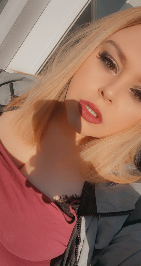 Nicole Marie 💋 profile picture