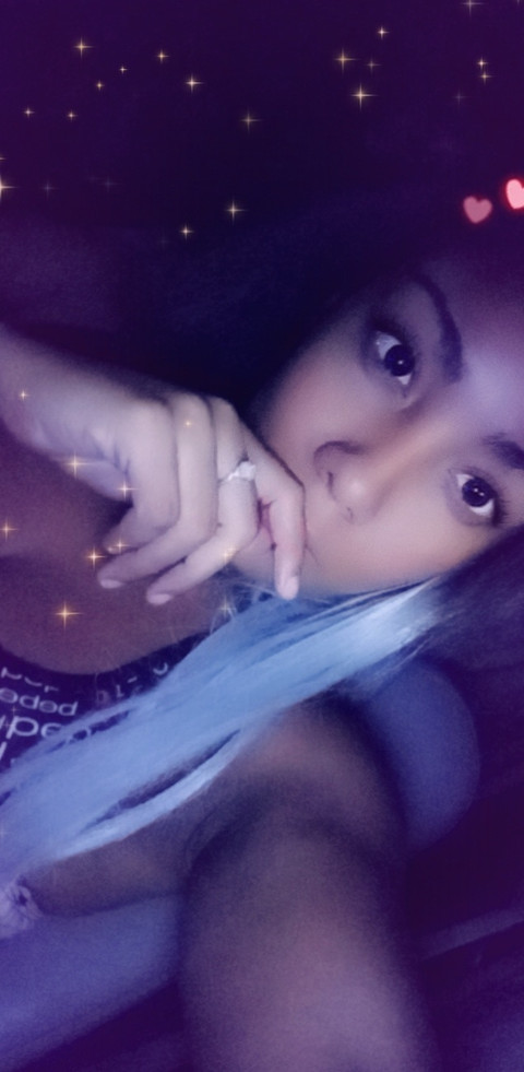 Yazmine profile picture
