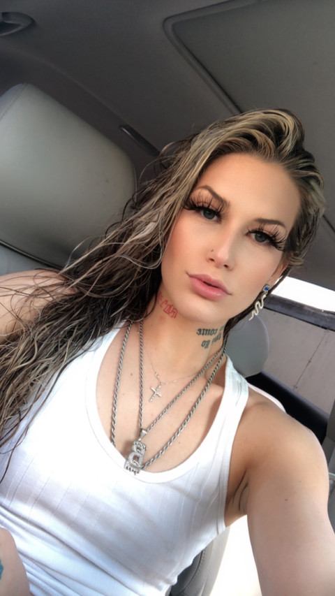TheyCallMe_LilB profile picture