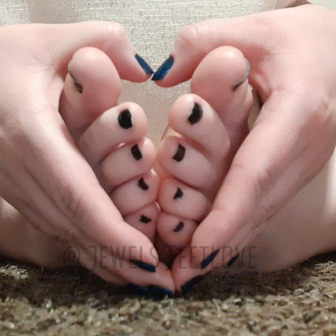 Jewels Feetlove profile picture