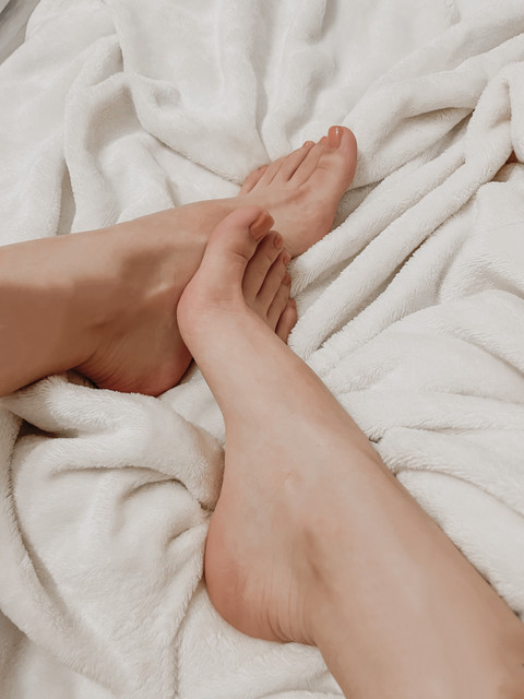 Pretty feet profile picture