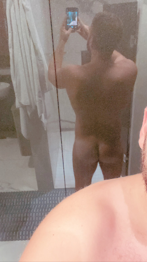 Bubble butt Cub 🐶 profile picture