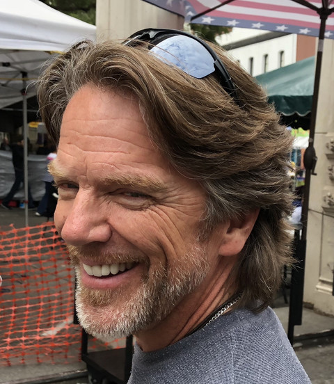 Rich profile picture