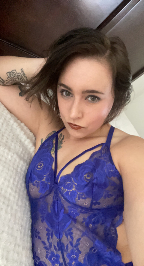 Mia L profile picture