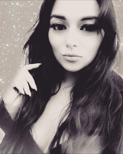 Olivia Blake profile picture