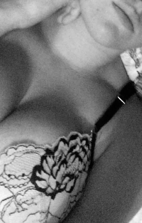 BoobyBella profile picture