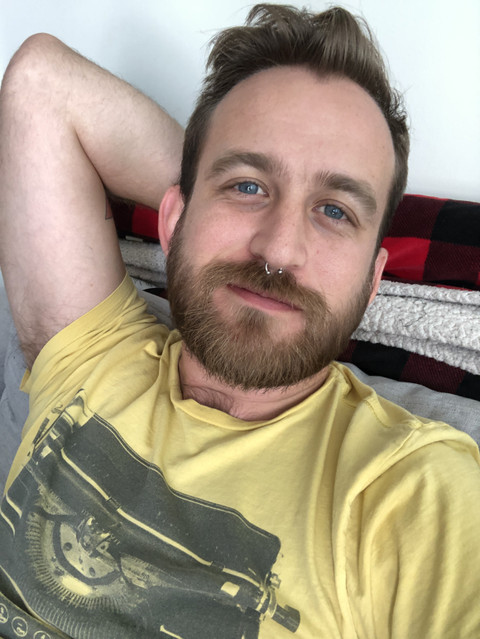 PupLux profile picture