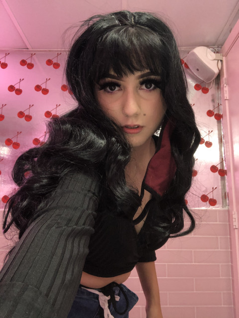 Angela profile picture