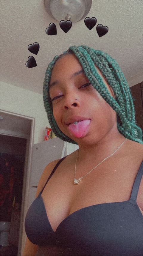 SLIPPERY LIKE BUTTAA 🤤 profile picture