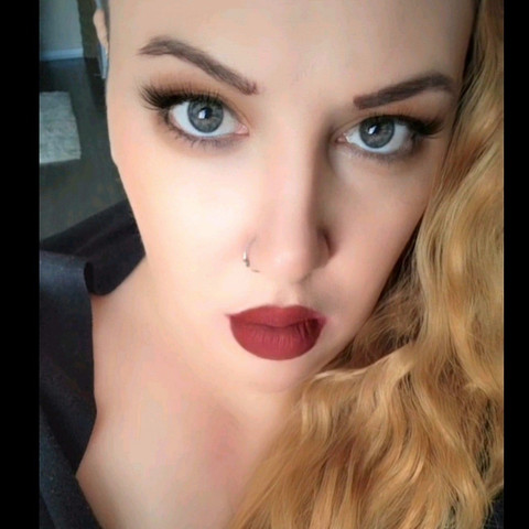 XooClaire profile picture