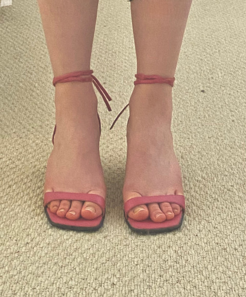 Feet Pics 🦶 profile picture