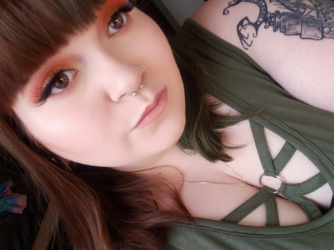 Charoite profile picture