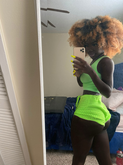 Lazelle Doll profile picture