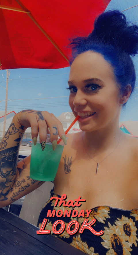 renee profile picture