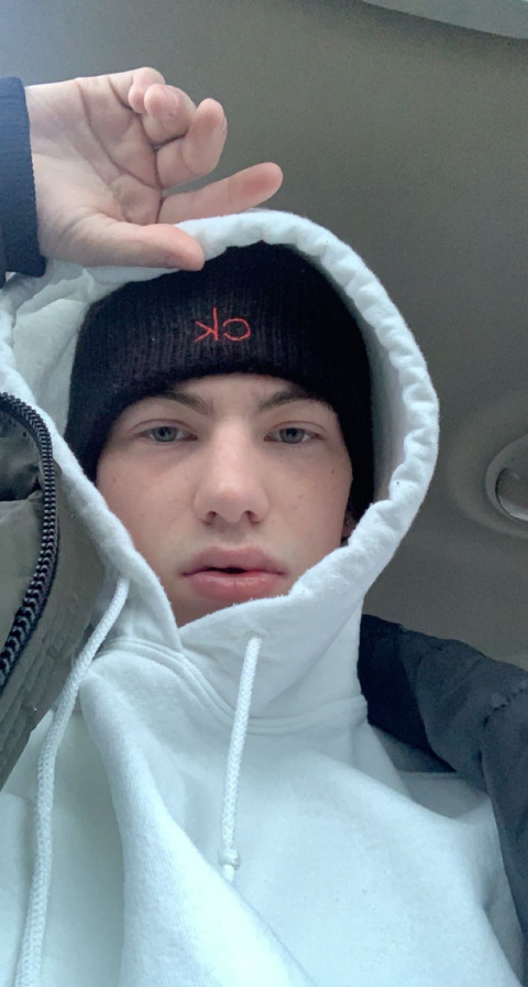 Andrew profile picture
