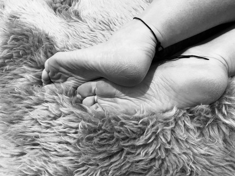 Danielle Black 💛 feet 👣 profile picture
