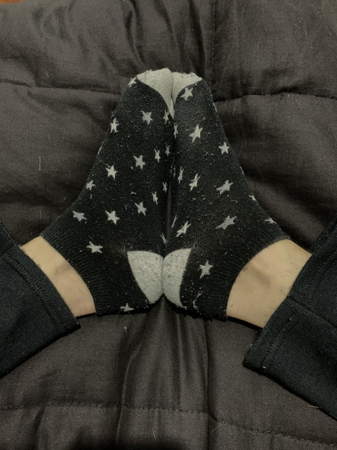 lady feet profile picture
