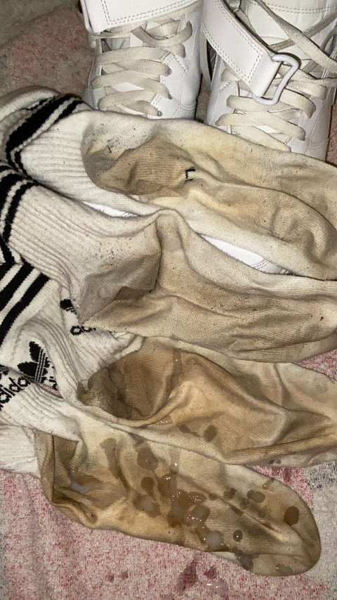 socks.sneakers.88 profile picture