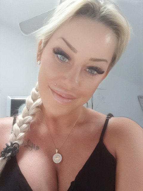 Sarah profile picture