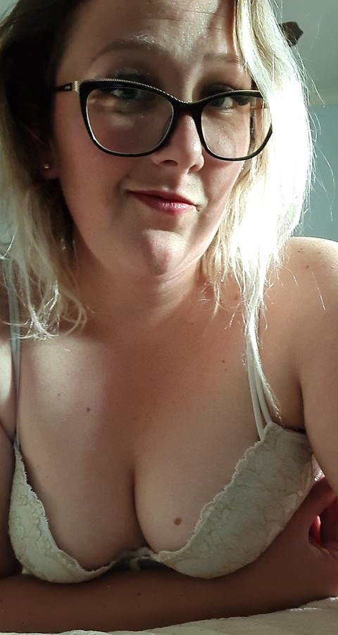 michelle xr8ed profile picture