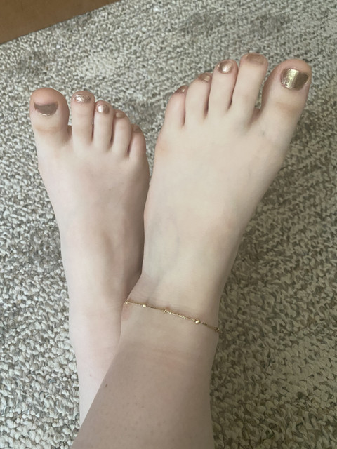 Roseafeet profile picture