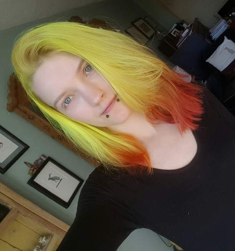 Poppy profile picture