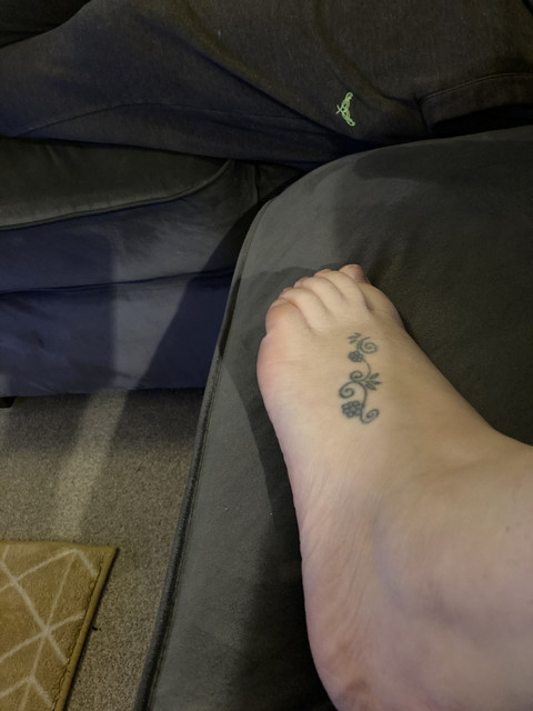Footfetish90 profile picture