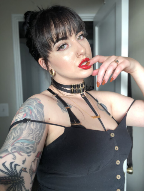 Indi profile picture