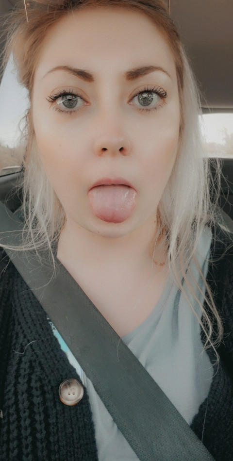 Snowbunny profile picture