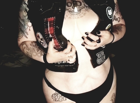 Lotus Nicole profile picture