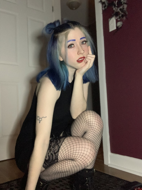 Emily profile picture