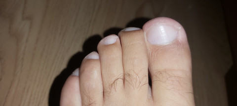 Feet fantasises for you. profile picture