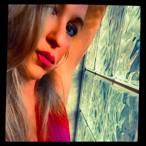 L I S A 🖤 profile picture