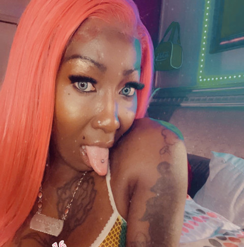 TsCaribBaDGaL69 profile picture