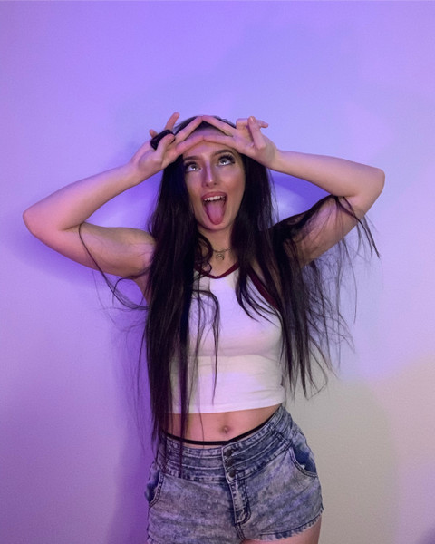 KateFoxxy profile picture