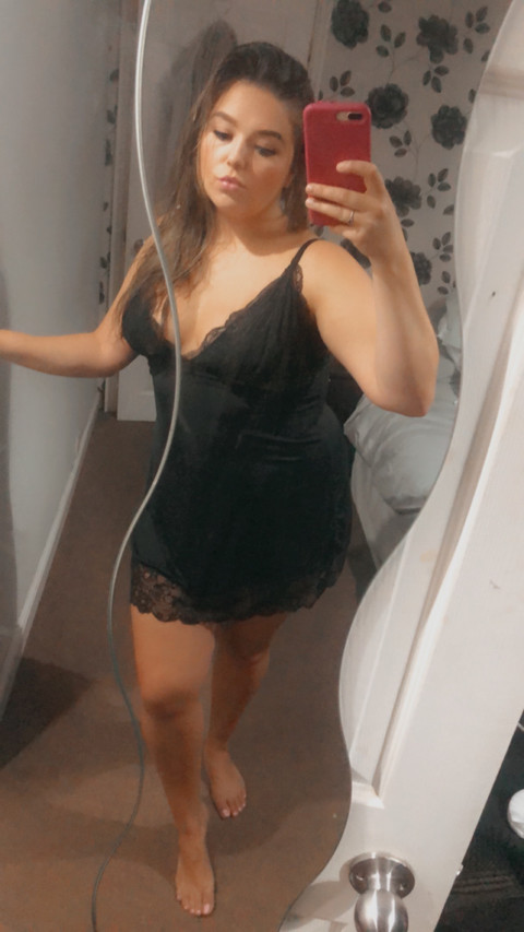 Miss slutty feet profile picture
