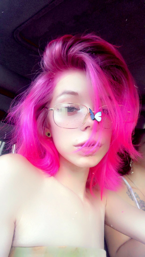 Knives🥴💛 profile picture