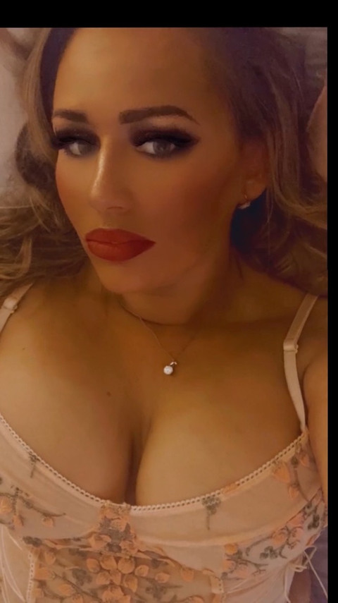 Lindsey Taylor profile picture