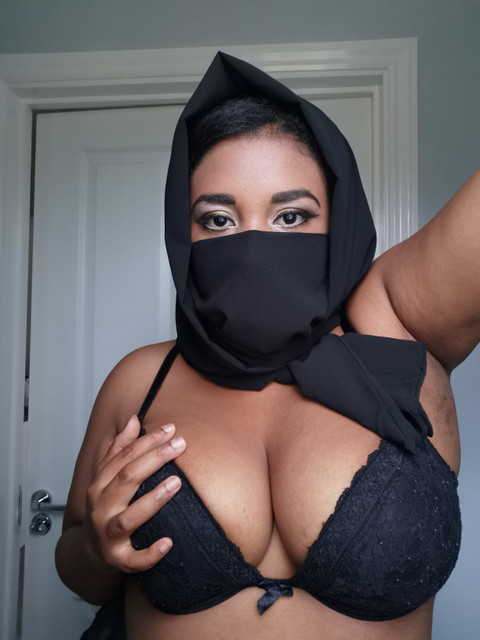 Jasmin Javadi profile picture