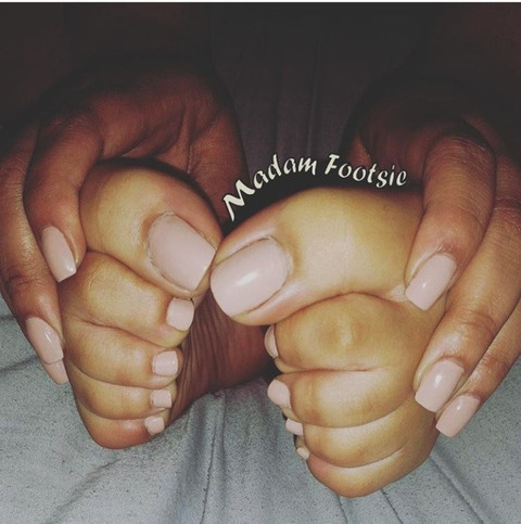 Madam Footsie profile picture