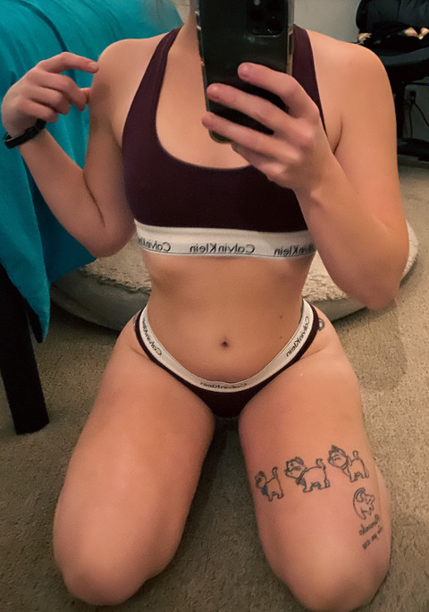 Riley Fox profile picture