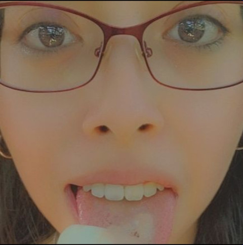 Rosie Flowers profile picture